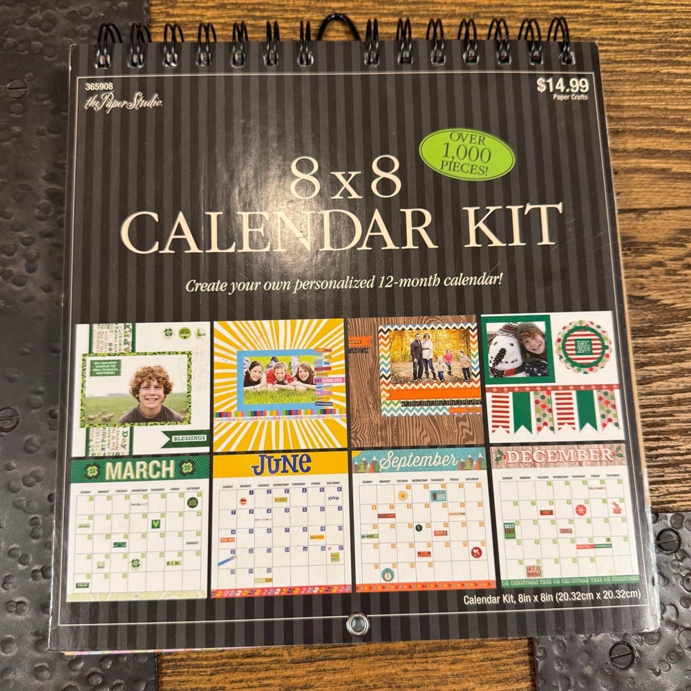The Paper Studio 8x8 Calendar Kit - Black